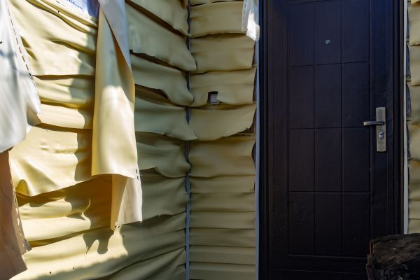 Cost of Melted Siding Replacement in Destin