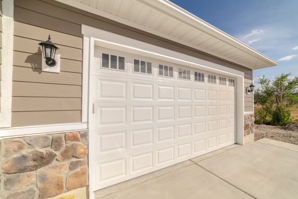 Cost of Garage Siding Repair in Destin