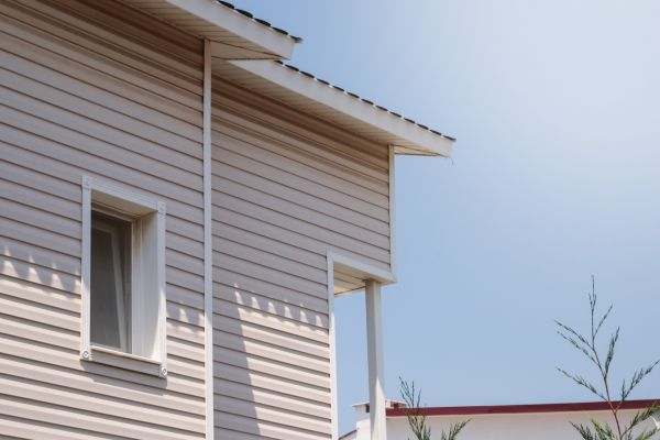 Cost of Vinyl Siding Repair in Destin
